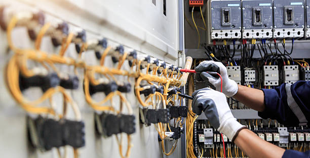 Professional Electrician technician working in Boiling Springs, NC
